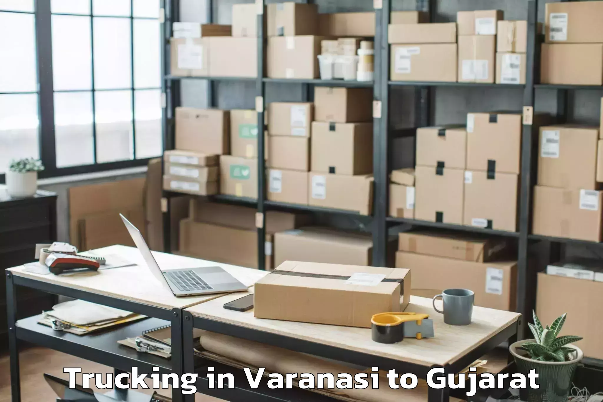 Affordable Varanasi to Dhari Trucking